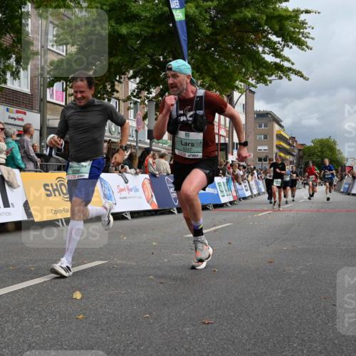 20.09.2026 - PSD Bank Halbmarathon J. Mangold http://msf.ph/oto/10520719 20.09.2026 11:53:57 Ziel 1642, 1839, 2031, 2144, 2594, 3558, 3654, 4027, 4742, 4759, 4785 meine-sportfotos.de