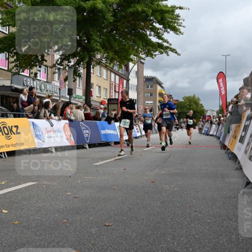 20.09.2026 - PSD Bank Halbmarathon J. Mangold http://msf.ph/oto/10520723 20.09.2026 11:53:59 Ziel 1642, 1839, 2031, 2144, 2594, 2727, 3558, 3654, 4027, 4759, 4785 meine-sportfotos.de