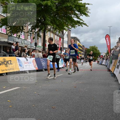 20.09.2026 - PSD Bank Halbmarathon J. Mangold http://msf.ph/oto/10520729 20.09.2026 11:54:00 Ziel 1642, 1839, 2031, 2144, 2594, 2727, 3558, 3654, 4027, 4759, 4777, 4785 meine-sportfotos.de