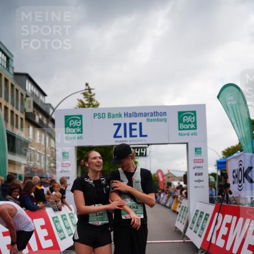 20.09.2026 - PSD Bank Halbmarathon LAZAROV Photography http://msf.ph/oto/10520737 20.09.2026 11:59:43 Ziel 1279, 2085, 2208, 2439, 2670, 3066, 3390, 3771, 3772, 4711 meine-sportfotos.de