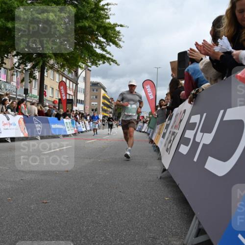 20.09.2026 - PSD Bank Halbmarathon J. Mangold http://msf.ph/oto/10520761 20.09.2026 11:54:08 Ziel 1642, 2594, 2727, 2987, 3654, 3687, 4027, 4759, 4777 meine-sportfotos.de