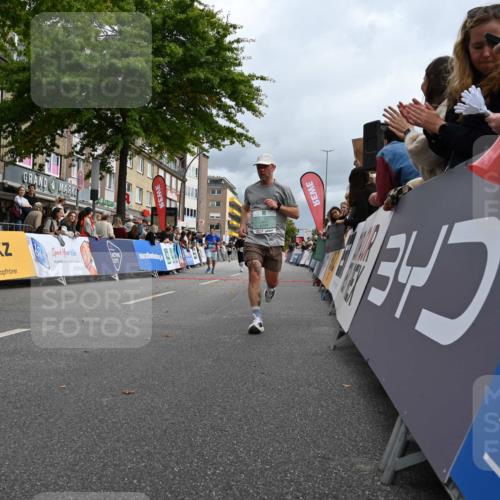 20.09.2026 - PSD Bank Halbmarathon J. Mangold http://msf.ph/oto/10520763 20.09.2026 11:54:09 Ziel 2594, 2727, 2987, 3687, 4777 meine-sportfotos.de
