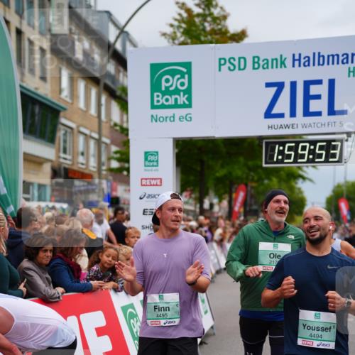 20.09.2026 - PSD Bank Halbmarathon LAZAROV Photography http://msf.ph/oto/10520795 20.09.2026 11:59:53 Ziel 1265, 1454, 2168, 2170, 2470, 3578, 3800, 4493, 4494, 4495 meine-sportfotos.de