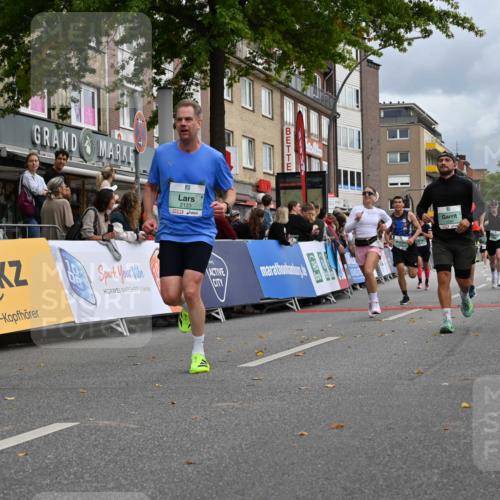 20.09.2026 - PSD Bank Halbmarathon J. Mangold http://msf.ph/oto/10520804 20.09.2026 11:54:26 Ziel 1067, 1094, 2123, 2313, 2647, 3351, 3386, 3426, 4569, 4644, 4755 meine-sportfotos.de