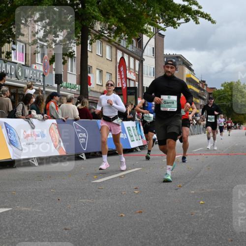 20.09.2026 - PSD Bank Halbmarathon J. Mangold http://msf.ph/oto/10520810 20.09.2026 11:54:27 Ziel 1067, 1094, 2123, 2313, 2647, 3351, 3386, 3426, 4569, 4644, 4755 meine-sportfotos.de