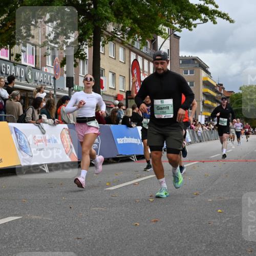 20.09.2026 - PSD Bank Halbmarathon J. Mangold http://msf.ph/oto/10520812 20.09.2026 11:54:27 Ziel 1067, 1094, 2123, 2313, 2647, 3351, 3386, 3426, 4569, 4644, 4755 meine-sportfotos.de