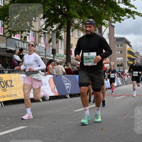 20.09.2026 - PSD Bank Halbmarathon J. Mangold http://msf.ph/oto/10520815 20.09.2026 11:54:28 Ziel 1067, 1094, 2123, 2313, 2647, 2669, 3351, 3386, 3426, 4569, 4644, 4755 meine-sportfotos.de