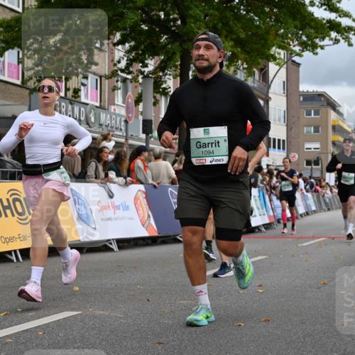 20.09.2026 - PSD Bank Halbmarathon J. Mangold http://msf.ph/oto/10520816 20.09.2026 11:54:28 Ziel 1067, 1094, 2123, 2313, 2647, 2669, 3351, 3386, 3426, 4569, 4644, 4755 meine-sportfotos.de