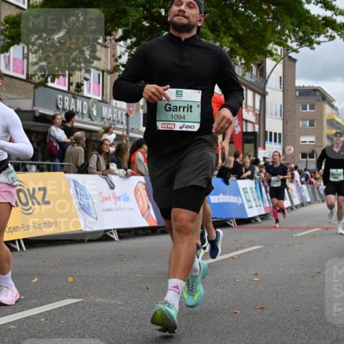 20.09.2026 - PSD Bank Halbmarathon J. Mangold http://msf.ph/oto/10520818 20.09.2026 11:54:28 Ziel 1067, 1094, 2123, 2313, 2647, 2669, 3351, 3386, 3426, 4569, 4644, 4755 meine-sportfotos.de