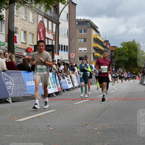 20.09.2026 - PSD Bank Halbmarathon J. Mangold http://msf.ph/oto/10520837 20.09.2026 11:54:36 Ziel 1133, 2059, 2313, 2647, 2669, 3372, 3893, 3916, 4569 meine-sportfotos.de