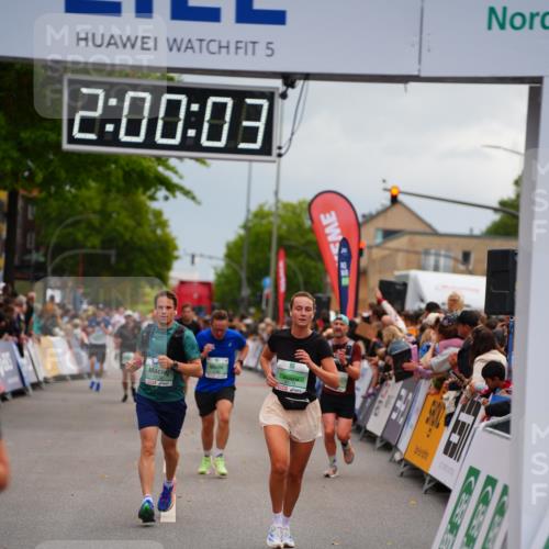 20.09.2026 - PSD Bank Halbmarathon LAZAROV Photography http://msf.ph/oto/10520857 20.09.2026 12:00:03 Ziel 1112, 1454, 2186, 2238, 2470, 4670 meine-sportfotos.de