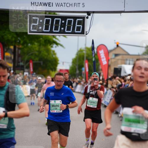 20.09.2026 - PSD Bank Halbmarathon LAZAROV Photography http://msf.ph/oto/10520889 20.09.2026 12:00:06 Ziel 1112, 2186, 2238, 2693, 3146, 4670 meine-sportfotos.de
