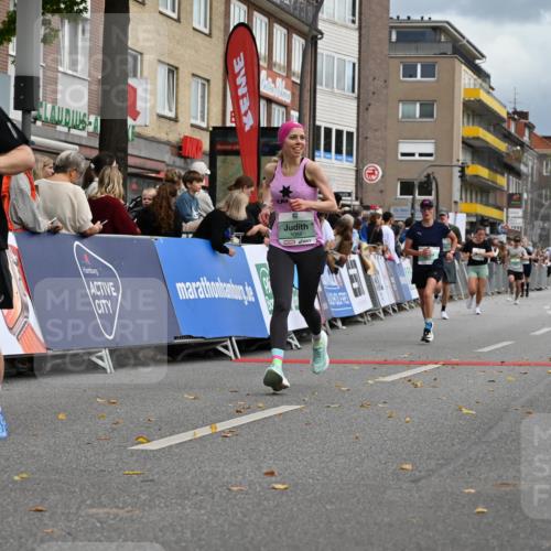 20.09.2026 - PSD Bank Halbmarathon J. Mangold http://msf.ph/oto/10520902 20.09.2026 11:54:54 Ziel 1088, 1160, 1178, 1184, 1433, 3713, 4447, 4645, 4656, 4720 meine-sportfotos.de