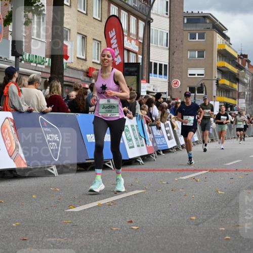 20.09.2026 - PSD Bank Halbmarathon J. Mangold http://msf.ph/oto/10520906 20.09.2026 11:54:55 Ziel 1088, 1160, 1178, 1184, 1540, 3713, 4447, 4645, 4656, 4720 meine-sportfotos.de