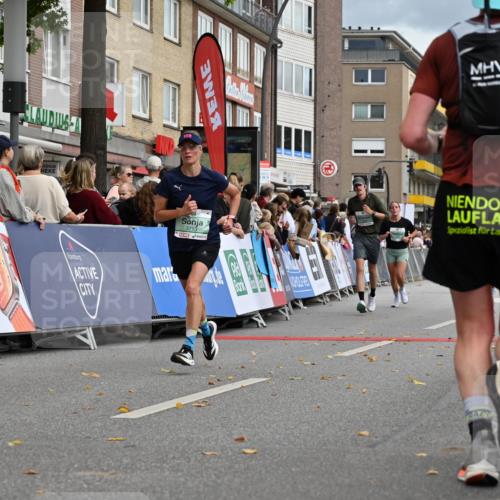 20.09.2026 - PSD Bank Halbmarathon J. Mangold http://msf.ph/oto/10520909 20.09.2026 11:54:57 Ziel 1088, 1160, 1178, 1184, 1540, 2108, 3713, 4447, 4645, 4656, 4720 meine-sportfotos.de