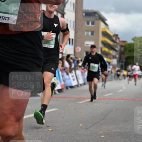 20.09.2026 - PSD Bank Halbmarathon J. Mangold http://msf.ph/oto/10520980 20.09.2026 11:55:16 Ziel 1819, 1966, 2495, 3028, 3898, 4039, 4617, 4769 meine-sportfotos.de