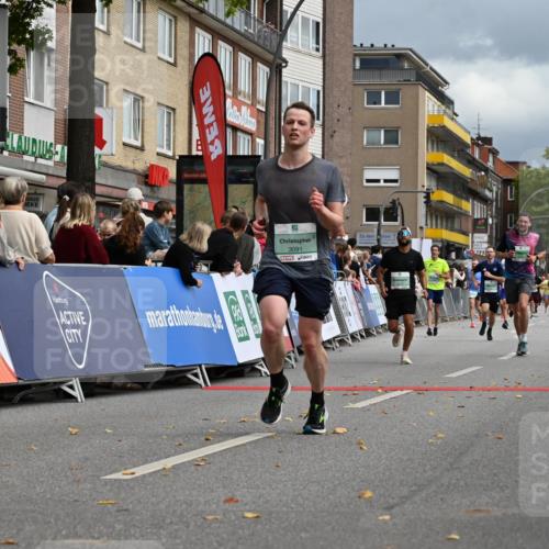 20.09.2026 - PSD Bank Halbmarathon J. Mangold http://msf.ph/oto/10521001 20.09.2026 11:55:26 Ziel 1277, 2015, 3028, 3091, 3898, 4039, 4731 meine-sportfotos.de