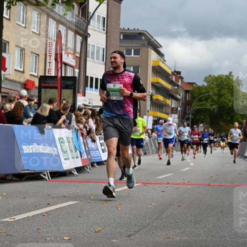 20.09.2026 - PSD Bank Halbmarathon J. Mangold http://msf.ph/oto/10521012 20.09.2026 11:55:30 Ziel 1277, 1354, 1826, 2015, 2810, 3091, 3760, 3781, 4039, 4731 meine-sportfotos.de