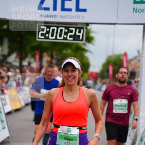 20.09.2026 - PSD Bank Halbmarathon LAZAROV Photography http://msf.ph/oto/10521013 20.09.2026 12:00:23 Ziel 1788, 2228, 2338, 2676, 3024, 3550, 3566, 3812, 4321, 4583, 4704, 4741 meine-sportfotos.de