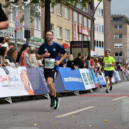 20.09.2026 - PSD Bank Halbmarathon J. Mangold http://msf.ph/oto/10521024 20.09.2026 11:55:32 Ziel 1277, 1289, 1354, 1826, 2015, 2810, 3091, 3760, 3781, 4731 meine-sportfotos.de