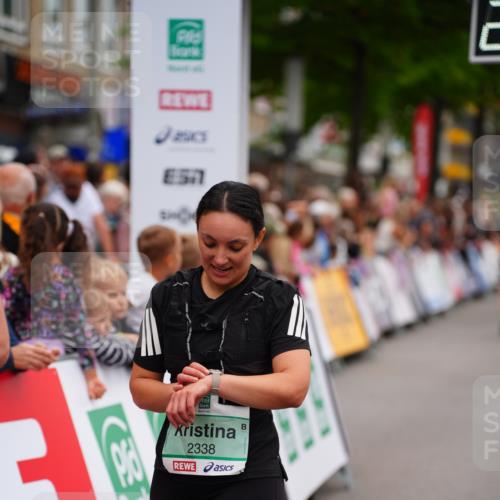 20.09.2026 - PSD Bank Halbmarathon LAZAROV Photography http://msf.ph/oto/10521041 20.09.2026 12:00:30 Ziel 2228, 2338, 2742, 3024, 3566, 3812, 4095, 4321, 4704, 4741 meine-sportfotos.de