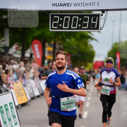20.09.2026 - PSD Bank Halbmarathon LAZAROV Photography http://msf.ph/oto/10521061 20.09.2026 12:00:33 Ziel 1100, 2338, 2742, 3124, 3566, 3812, 4095 meine-sportfotos.de