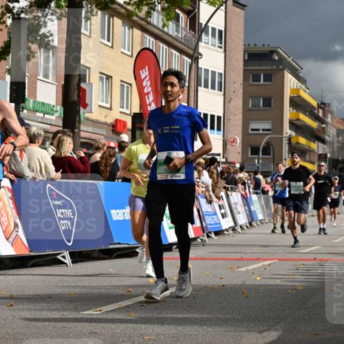 20.09.2026 - PSD Bank Halbmarathon J. Mangold http://msf.ph/oto/10521066 20.09.2026 11:55:44 Ziel 1118, 1289, 1354, 1484, 1900, 2808, 2810, 3012, 3284, 3781, 3809, 3811, 4341, 4728 meine-sportfotos.de