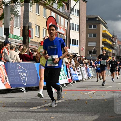 20.09.2026 - PSD Bank Halbmarathon J. Mangold http://msf.ph/oto/10521067 20.09.2026 11:55:44 Ziel 1118, 1289, 1354, 1484, 1900, 2808, 2810, 3012, 3284, 3781, 3809, 3811, 4341, 4728 meine-sportfotos.de