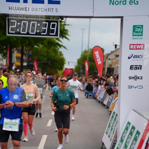 20.09.2026 - PSD Bank Halbmarathon LAZAROV Photography http://msf.ph/oto/10521094 20.09.2026 12:00:39 Ziel 1018, 1100, 1334, 1660, 2742, 2757, 3124, 3489, 3661, 3980, 4095, 4265, 4696 meine-sportfotos.de