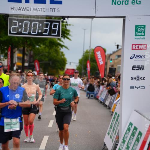 20.09.2026 - PSD Bank Halbmarathon LAZAROV Photography http://msf.ph/oto/10521097 20.09.2026 12:00:39 Ziel 1018, 1100, 1334, 1660, 2742, 2757, 3124, 3489, 3661, 3980, 4095, 4265, 4696 meine-sportfotos.de