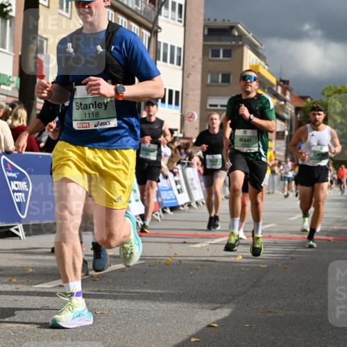 20.09.2026 - PSD Bank Halbmarathon J. Mangold http://msf.ph/oto/10521100 20.09.2026 11:55:50 Ziel 1118, 1260, 1484, 1872, 1887, 2067, 2808, 3012, 3284, 3401, 3634, 3757, 4041, 4341, 4716, 4728 meine-sportfotos.de
