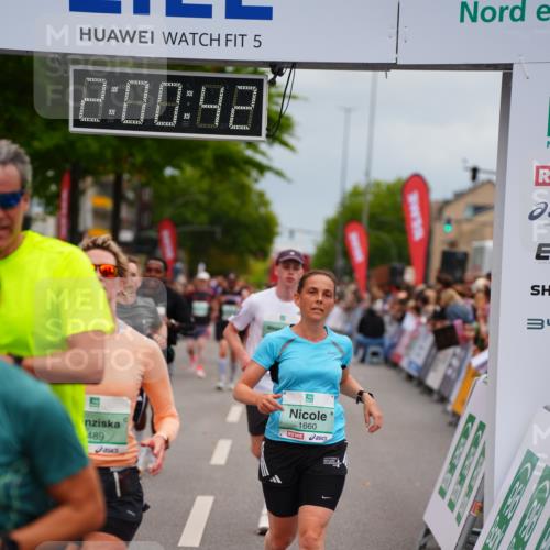 20.09.2026 - PSD Bank Halbmarathon LAZAROV Photography http://msf.ph/oto/10521111 20.09.2026 12:00:41 Ziel 1018, 1100, 1334, 1660, 2742, 2757, 3124, 3489, 3661, 3980, 4095, 4265, 4696 meine-sportfotos.de
