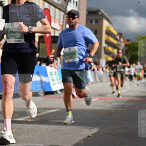 20.09.2026 - PSD Bank Halbmarathon J. Mangold http://msf.ph/oto/10521120 20.09.2026 11:55:53 Ziel 1118, 1260, 1484, 1872, 1887, 2067, 3012, 3284, 3401, 3634, 3757, 4041, 4224, 4341, 4716 meine-sportfotos.de