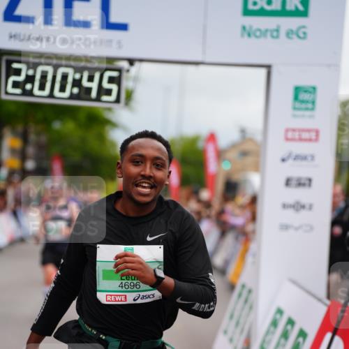 20.09.2026 - PSD Bank Halbmarathon LAZAROV Photography http://msf.ph/oto/10521147 20.09.2026 12:00:45 Ziel 1018, 1334, 1660, 2194, 2757, 2986, 3489, 3661, 3915, 3980, 4122, 4265, 4696 meine-sportfotos.de