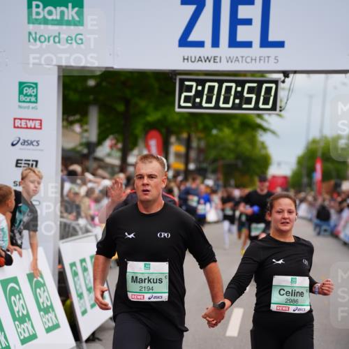 20.09.2026 - PSD Bank Halbmarathon LAZAROV Photography http://msf.ph/oto/10521179 20.09.2026 12:00:49 Ziel 1018, 1660, 2194, 2938, 2986, 3915, 3980, 4122, 4696 meine-sportfotos.de