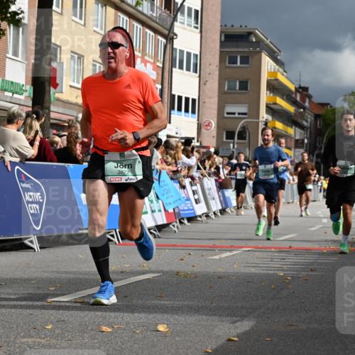 20.09.2026 - PSD Bank Halbmarathon J. Mangold http://msf.ph/oto/10521197 20.09.2026 11:56:08 Ziel 1183, 1272, 1426, 1514, 1541, 1620, 1824, 2180, 2955, 3441, 3593, 3744, 3872, 3932, 3943, 4525, 4692 meine-sportfotos.de