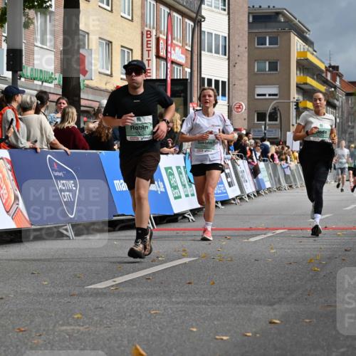 20.09.2026 - PSD Bank Halbmarathon J. Mangold http://msf.ph/oto/10521266 20.09.2026 11:56:31 Ziel 1747, 1760, 2022, 2221, 2275, 2418, 3365, 4097, 4252, 4374 meine-sportfotos.de