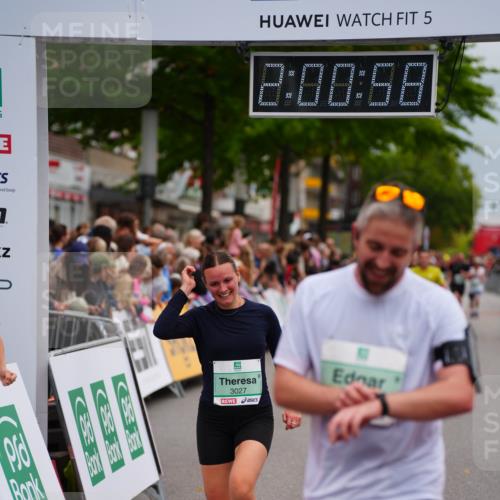 20.09.2026 - PSD Bank Halbmarathon LAZAROV Photography http://msf.ph/oto/10521270 20.09.2026 12:00:58 Ziel 1366, 2020, 2938, 3027, 3123, 3283, 3383, 3554, 3751 meine-sportfotos.de