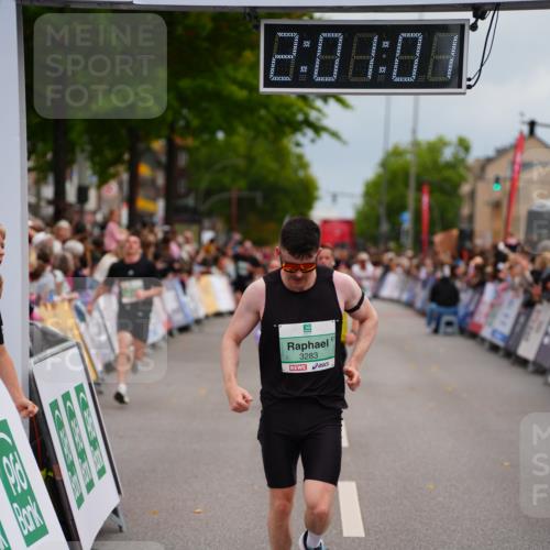 20.09.2026 - PSD Bank Halbmarathon LAZAROV Photography http://msf.ph/oto/10521296 20.09.2026 12:01:01 Ziel 1271, 1366, 1682, 2020, 3027, 3123, 3283, 3368, 3383, 3554, 3751 meine-sportfotos.de