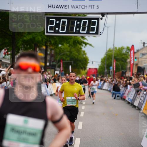 20.09.2026 - PSD Bank Halbmarathon LAZAROV Photography http://msf.ph/oto/10521313 20.09.2026 12:01:03 Ziel 1271, 1682, 2020, 3027, 3283, 3368, 3383, 3554 meine-sportfotos.de