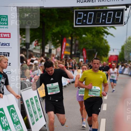 20.09.2026 - PSD Bank Halbmarathon LAZAROV Photography http://msf.ph/oto/10521326 20.09.2026 12:01:04 Ziel 1271, 1682, 2567, 3027, 3283, 3368, 3554, 4199 meine-sportfotos.de