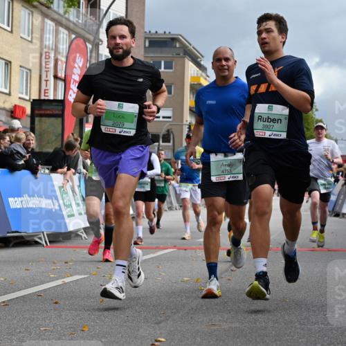 20.09.2026 - PSD Bank Halbmarathon J. Mangold http://msf.ph/oto/10521342 20.09.2026 11:56:56 Ziel 1249, 1685, 1700, 1986, 2079, 2104, 2354, 3079, 3442, 3784, 3927, 4302, 4671, 4752, 4753 meine-sportfotos.de