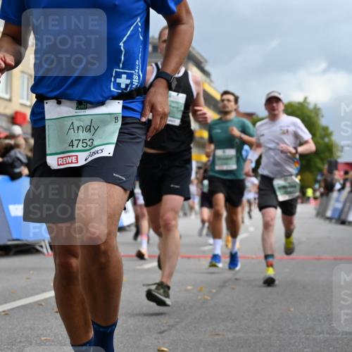 20.09.2026 - PSD Bank Halbmarathon J. Mangold http://msf.ph/oto/10521349 20.09.2026 11:56:58 Ziel 1249, 1685, 1700, 1986, 2079, 2104, 2354, 3079, 3442, 3784, 3927, 4302, 4464, 4671, 4752, 4753 meine-sportfotos.de