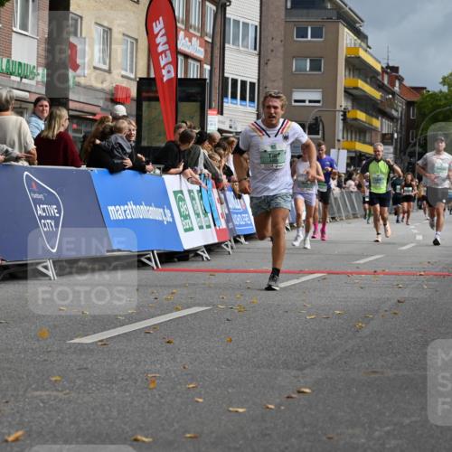 20.09.2026 - PSD Bank Halbmarathon J. Mangold http://msf.ph/oto/10521379 20.09.2026 11:57:04 Ziel 1249, 1263, 1685, 1700, 1986, 2104, 2354, 2480, 3079, 3640, 3645, 4302, 4464, 4724, 4752 meine-sportfotos.de