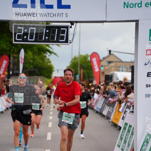 20.09.2026 - PSD Bank Halbmarathon LAZAROV Photography http://msf.ph/oto/10521402 20.09.2026 12:01:12 Ziel 1271, 1451, 1682, 1818, 2375, 2527, 2567, 3368, 3789, 4043, 4199 meine-sportfotos.de