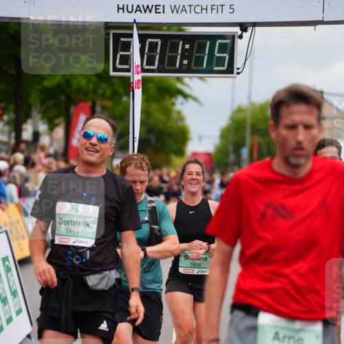 20.09.2026 - PSD Bank Halbmarathon LAZAROV Photography http://msf.ph/oto/10521429 20.09.2026 12:01:15 Ziel 1451, 1818, 2375, 2527, 2567, 3789, 4043, 4199 meine-sportfotos.de