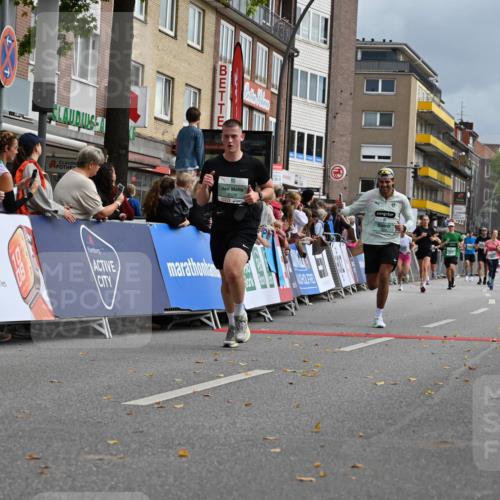 20.09.2026 - PSD Bank Halbmarathon J. Mangold http://msf.ph/oto/10521468 20.09.2026 11:57:22 Ziel 1092, 1332, 1791, 3008, 3029, 4295 meine-sportfotos.de