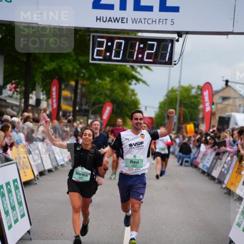 20.09.2026 - PSD Bank Halbmarathon LAZAROV Photography http://msf.ph/oto/10521472 20.09.2026 12:01:21 Ziel 1027, 1451, 1641, 1818, 1928, 2174, 2375, 2494, 2527, 2661, 3789, 4334 meine-sportfotos.de