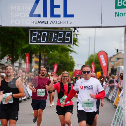 20.09.2026 - PSD Bank Halbmarathon LAZAROV Photography http://msf.ph/oto/10521526 20.09.2026 12:01:25 Ziel 1027, 1641, 1928, 2142, 2174, 2494, 2661, 2748, 3271, 4334 meine-sportfotos.de