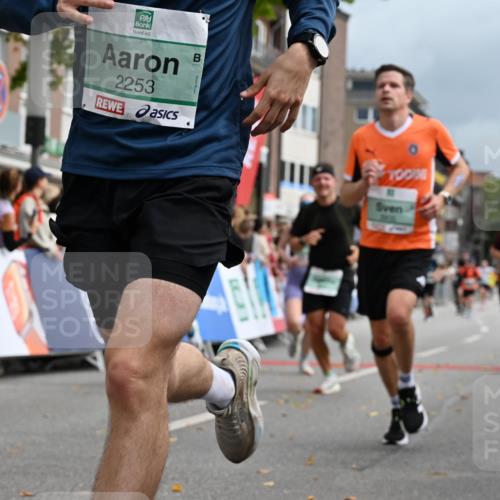 20.09.2026 - PSD Bank Halbmarathon J. Mangold http://msf.ph/oto/10521537 20.09.2026 11:57:37 Ziel 1052, 1301, 1711, 1761, 2052, 2092, 2148, 2253, 2540, 2846, 3256, 3260, 3374, 3624, 3762, 3935, 4489 meine-sportfotos.de